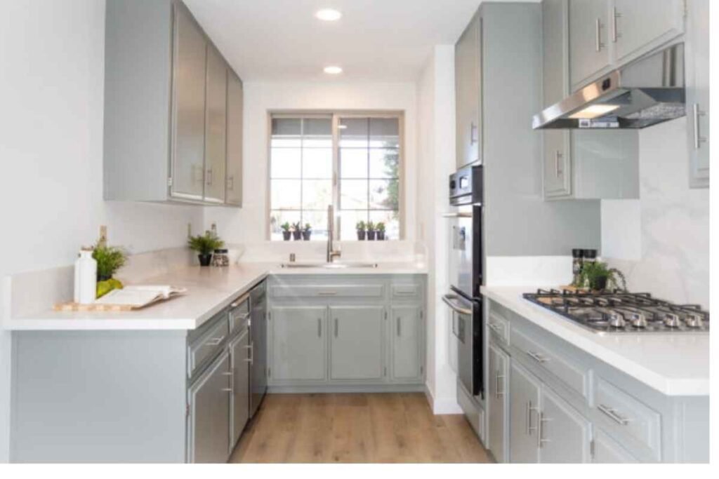 A Simple Weekend Small-Kitchen Refresh