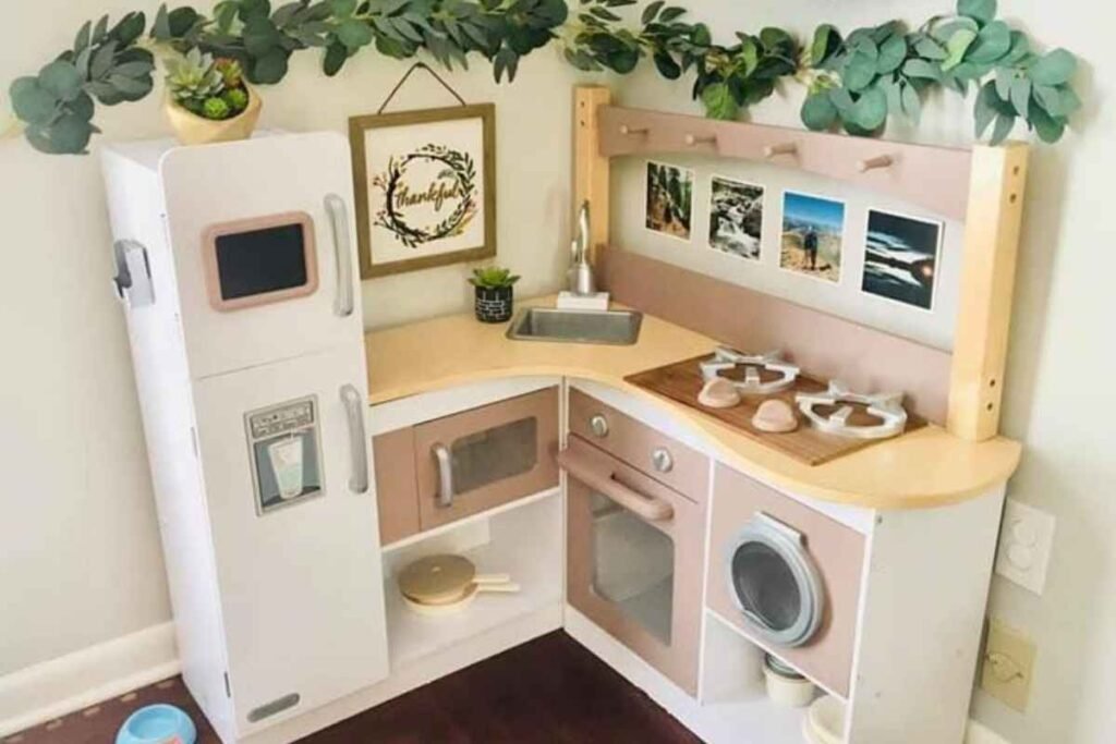 Compact Pretend Kitchen Corner