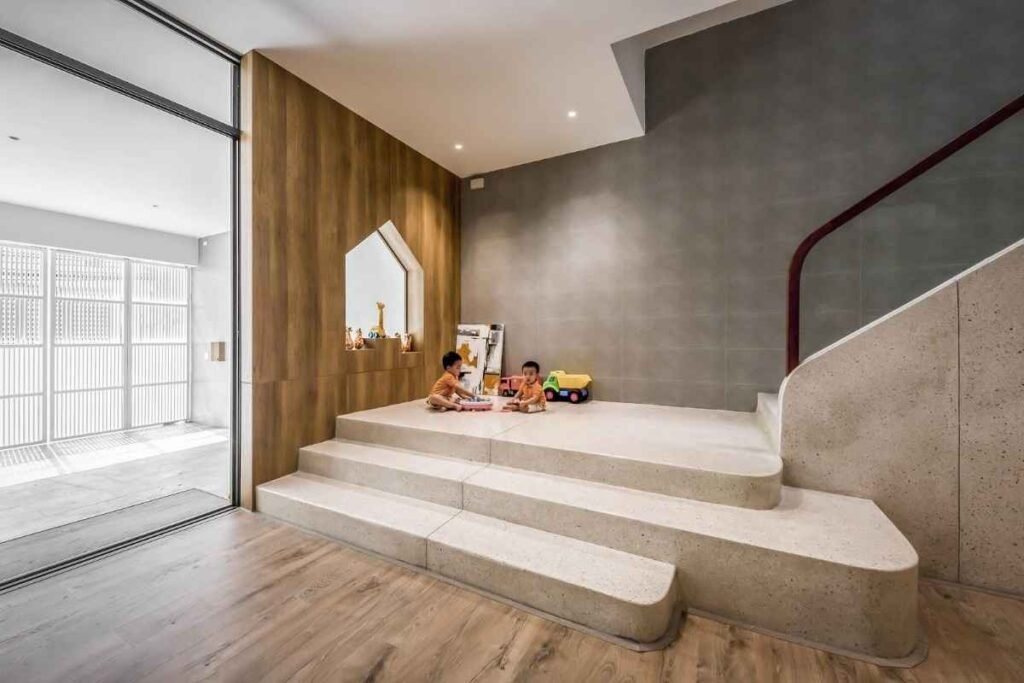 Stair-Landing Play Corner